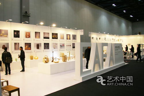 首届国际美术馆艺术产品博览会在京开幕 组图
